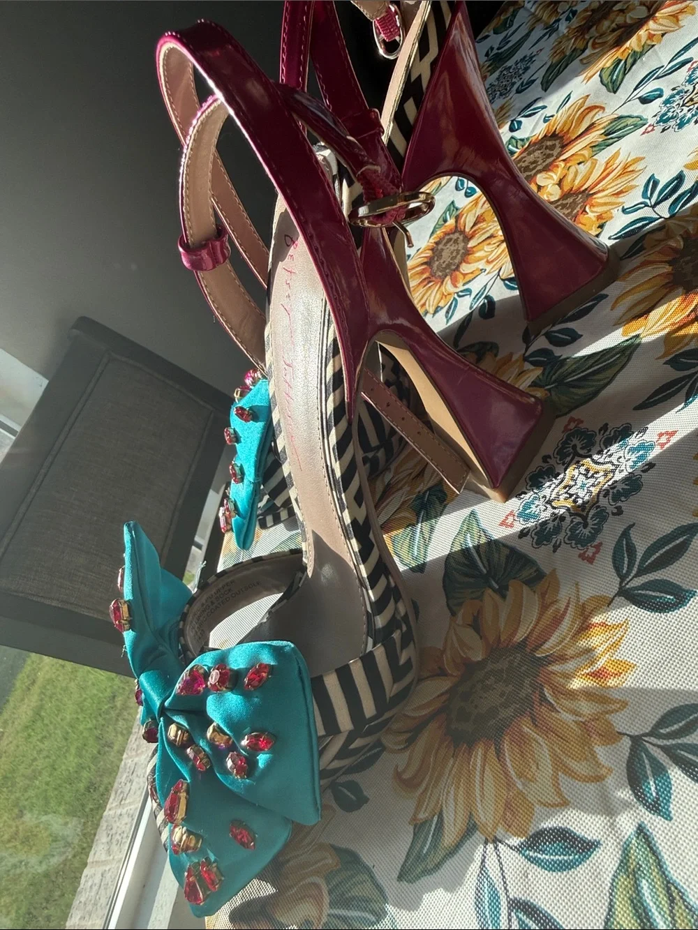 Betsey Johnson Turquoise Bow Slingback Sandals with Hot Pink Straps